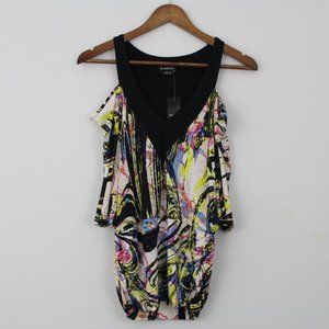 ⬇️$15 Bebe Black & White Cold Shoulder V-Neck Top